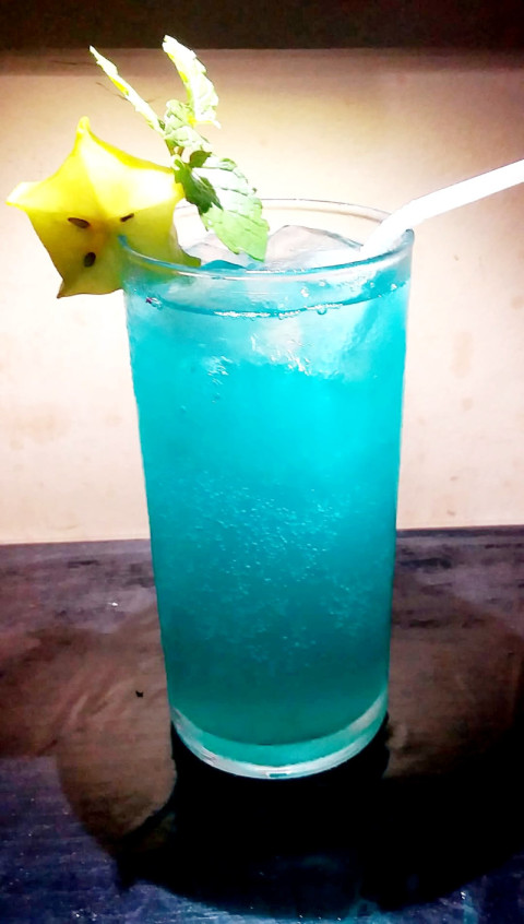 BLUE DRINK