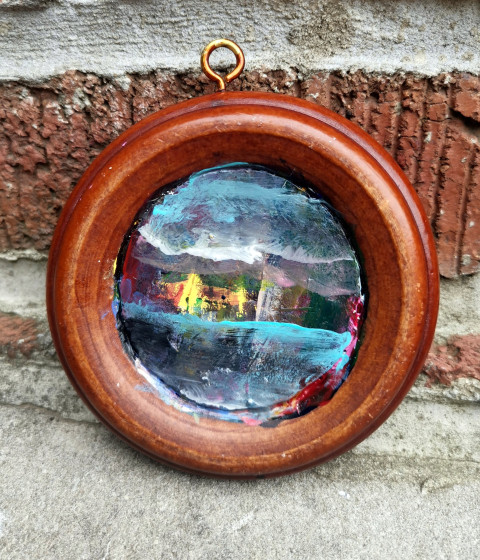round wooden frame 9 cm acryl 6 cm
